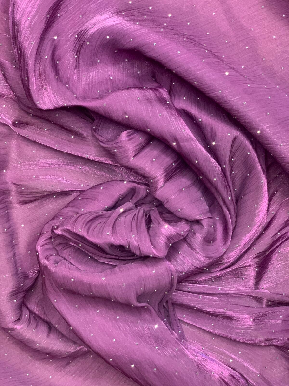 ⁦طرحه كريستال حرير - بنفسجي⁩ - الصورة ⁦2⁩