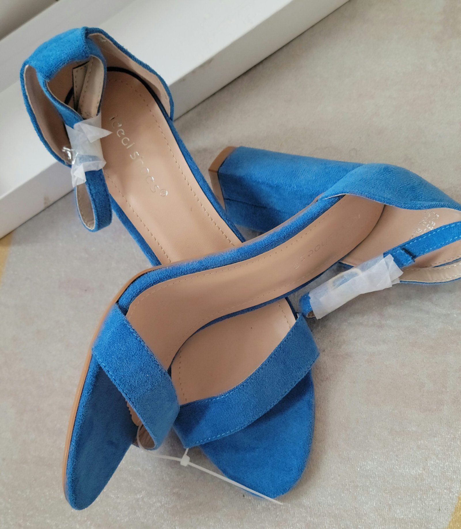 20250213_155504 Bule heels - الصورة 1