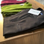 سكرب طبي أنيق للجنسين