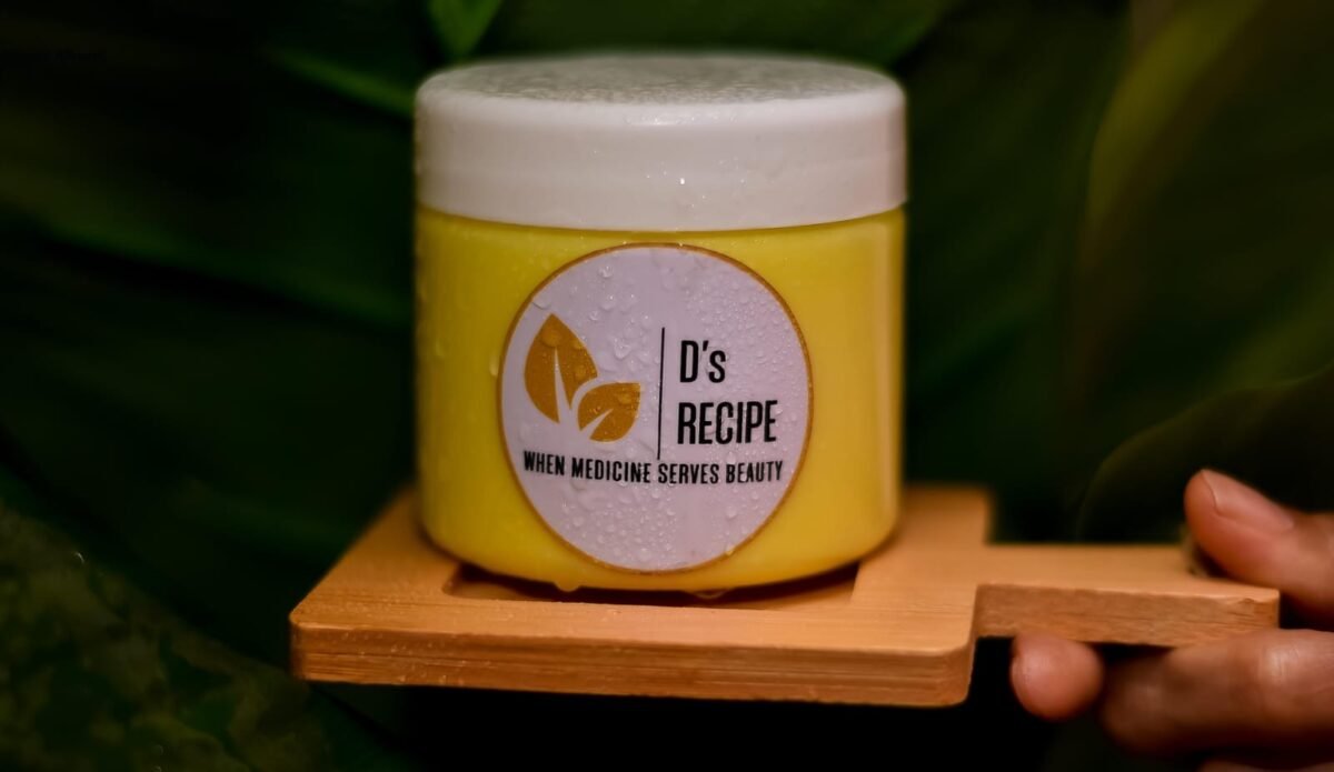 ⁦Moisturizing Body Cream 500g⁩ - الصورة ⁦1⁩