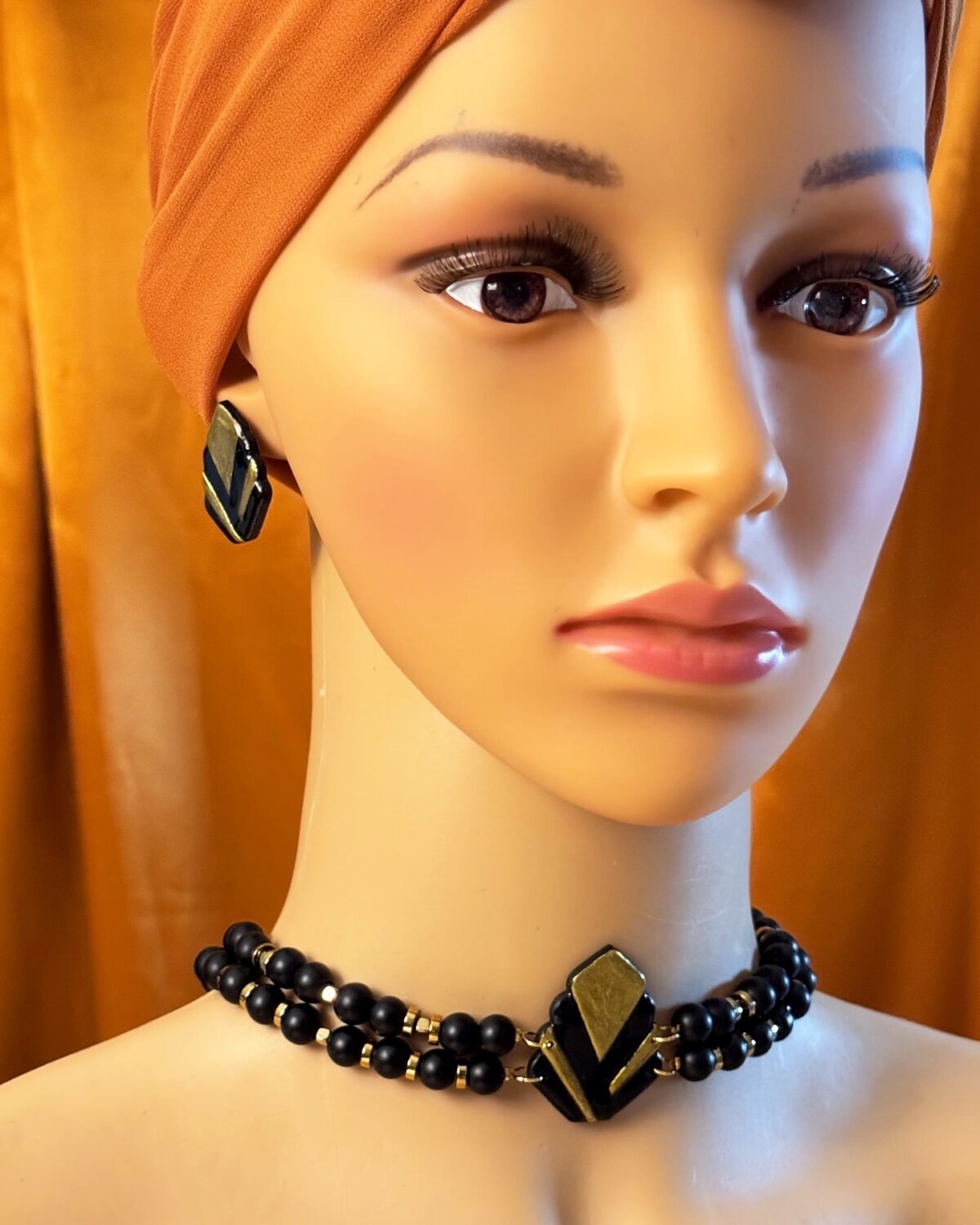D1B7B478-0162-43D4-8E9E-B246F12D2A67 Abanos set - الصورة 2