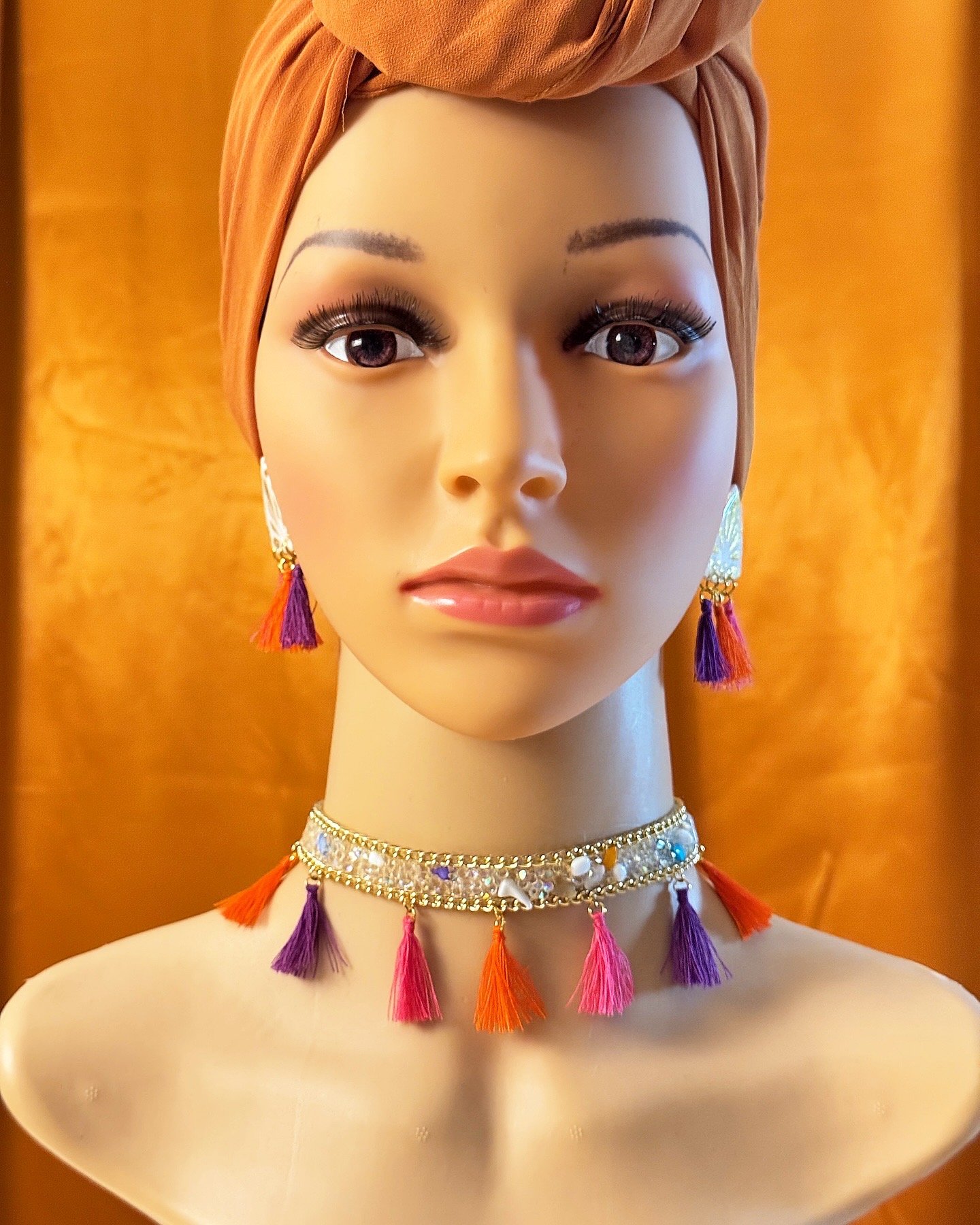D9224EB4-C3EF-45D9-80D7-E1839CAA4998 Colorful Half Set - الصورة 1