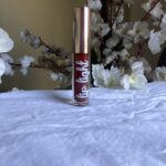 Dark red lipgloss