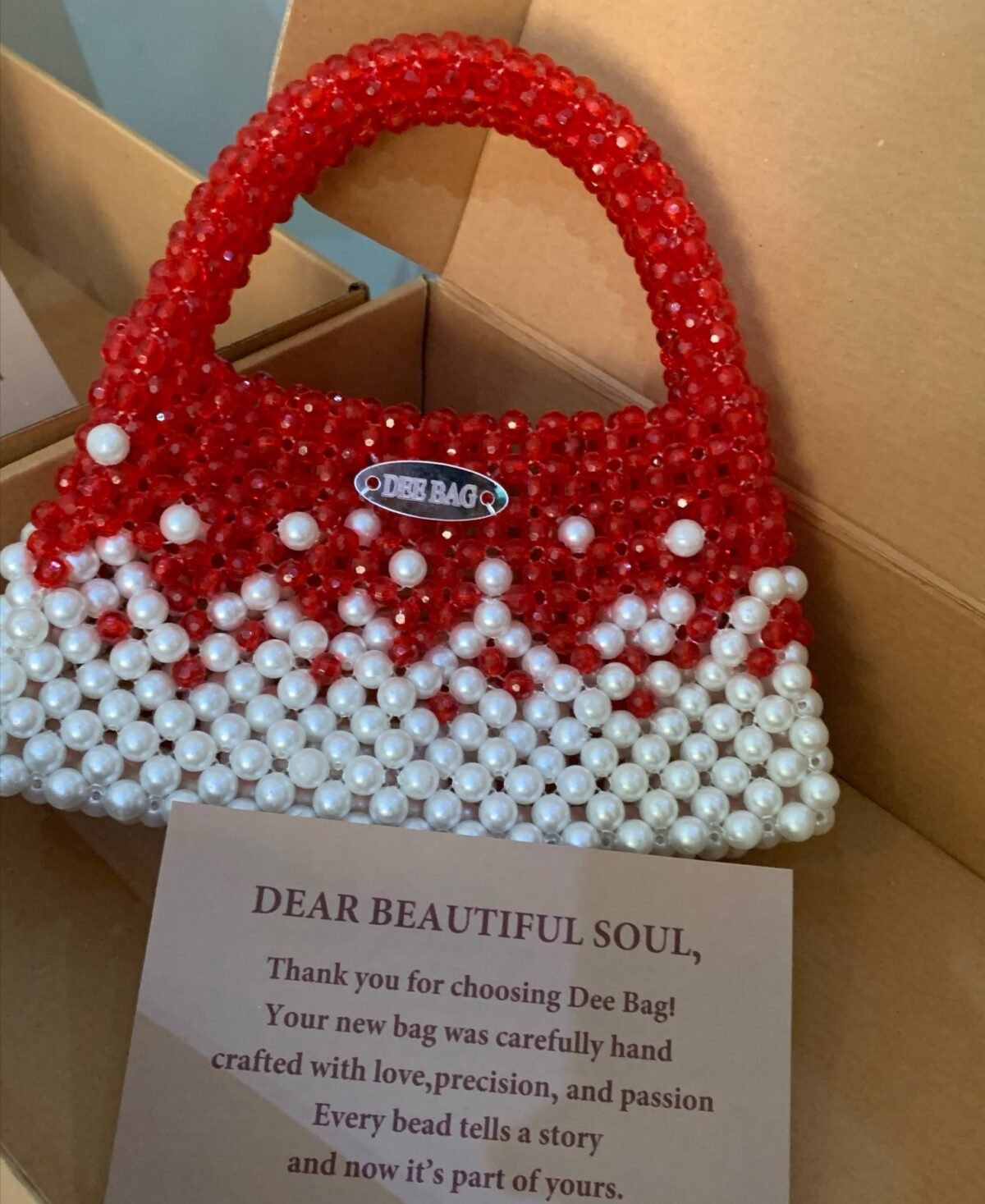 ⁦Scarlet⁩ - الصورة ⁦3⁩