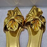 Gold slipper