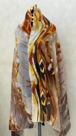 ⁦مشجرة ملونة⁩ - الصورة ⁦3⁩