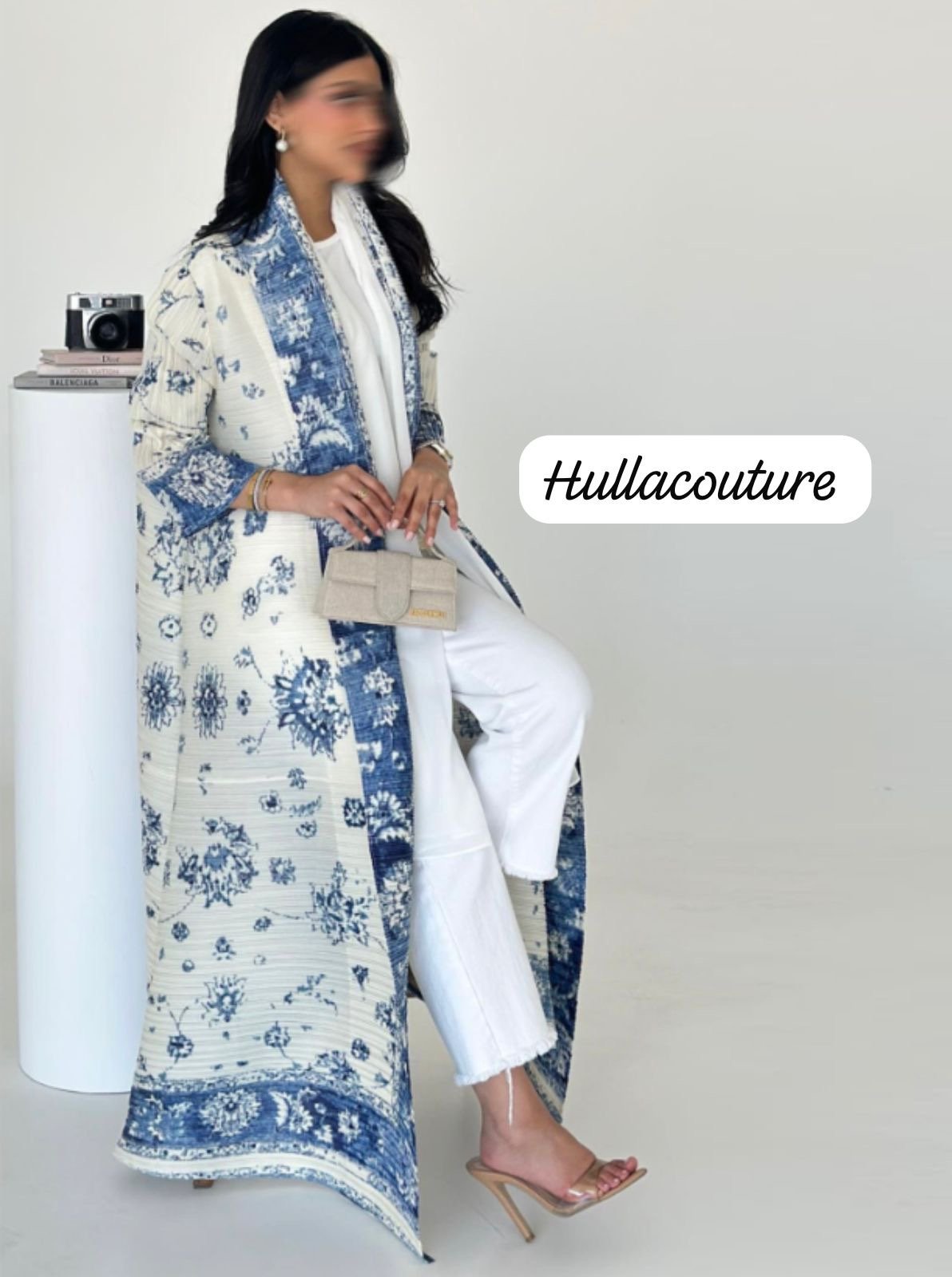 2cf7aee8-37c8-404b-972a-df0906045570 Luxurious abaya - الصورة 3