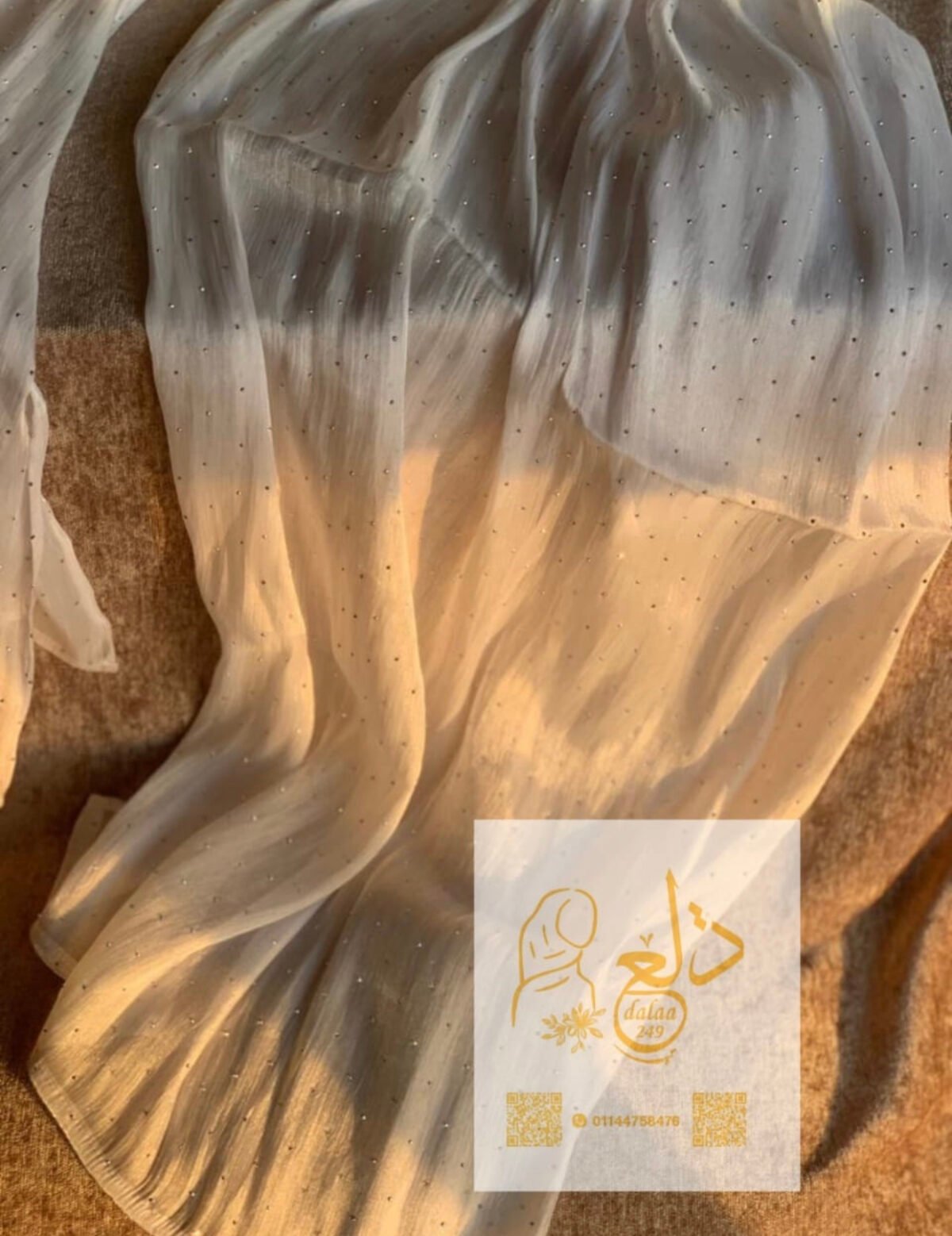 ⁦كريستال حرير -ابيض⁩ - الصورة ⁦2⁩
