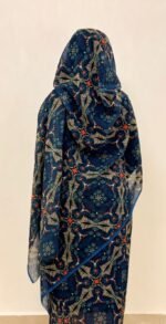 ⁦Navy Blue Floral Half Width Voile.⁩ - الصورة ⁦2⁩