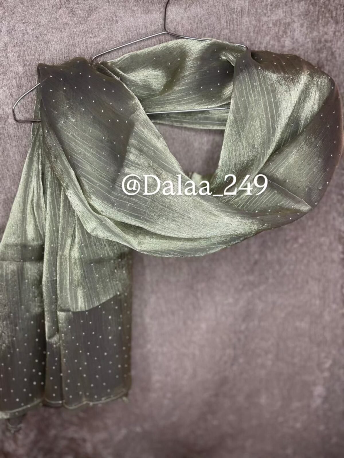 ⁦طرحه كريستال دلع-زيتي⁩ - الصورة ⁦2⁩