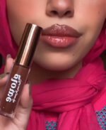 Brown lipgloss