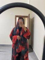 عبايات تليق بكِ