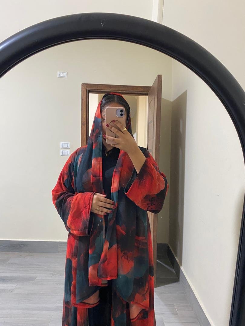 عبايات تليق بكِ - الصورة 1