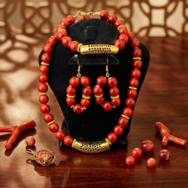 طقم مميز بالخرز النبيتي