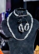 طقم لولي مع حجر القصيص