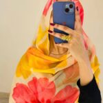 طرحة قطن تركي باللونين الاصفر والبمبي